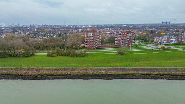 Medium property photo - Koninginnelaan 164, 3181 GK Rozenburg